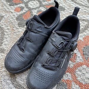 Adidas Freeride Pro BOA (US Women’s 10.5 / EU 43 1/3 / UK 9)
